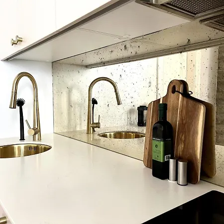 Luxury In The Heart Of Old Town