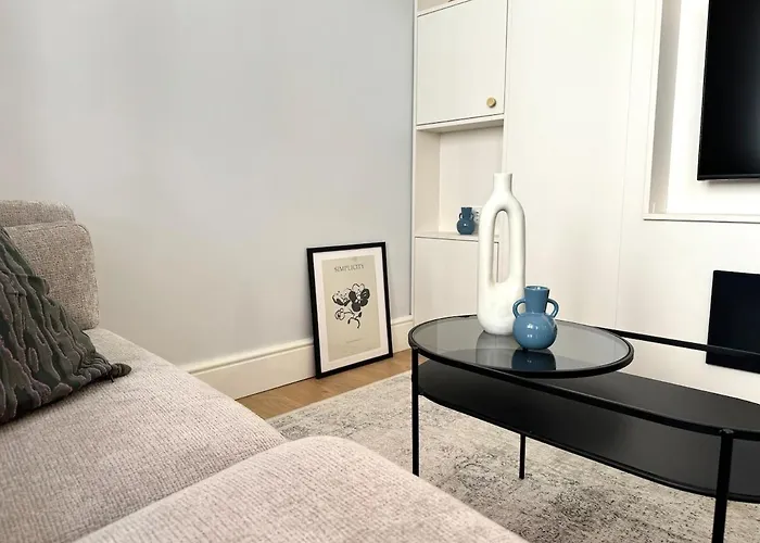 Luxury In The Heart Of Old Town شقة