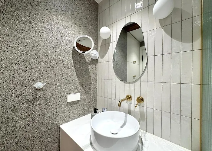 Luxury In The Heart Of Old Town * تالين