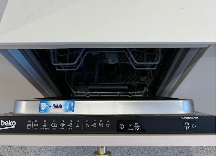 Luxury In The Heart Of Old Town 아파트 탈린