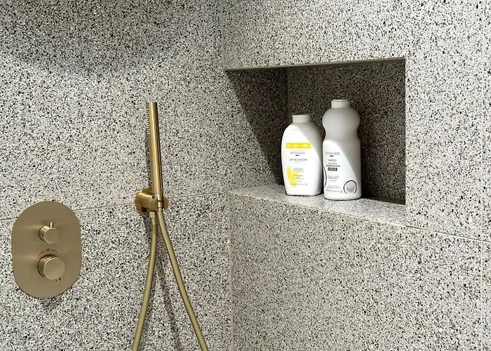 아파트 Luxury In The Heart Of Old Town 탈린