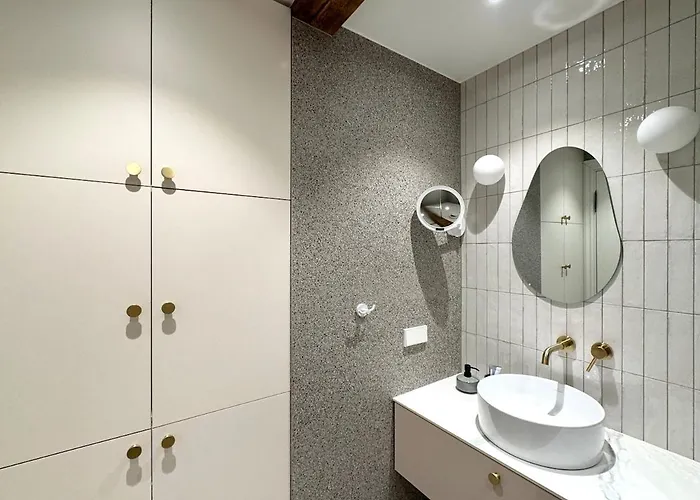 Luxury In The Heart Of Old Town *