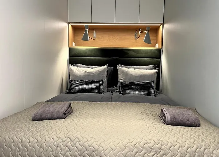 아파트 Luxury In The Heart Of Old Town *